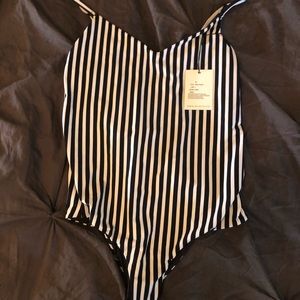 Acacia Hina Full Piece size L NEW W TAGS $200